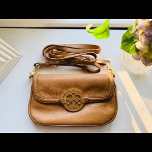 Tory Burch Amanda Cross Body Bag